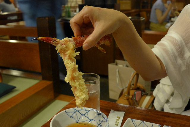 かに道楽新宿本店 たらばがにの天ぷら 幸せを呼ぶ料理